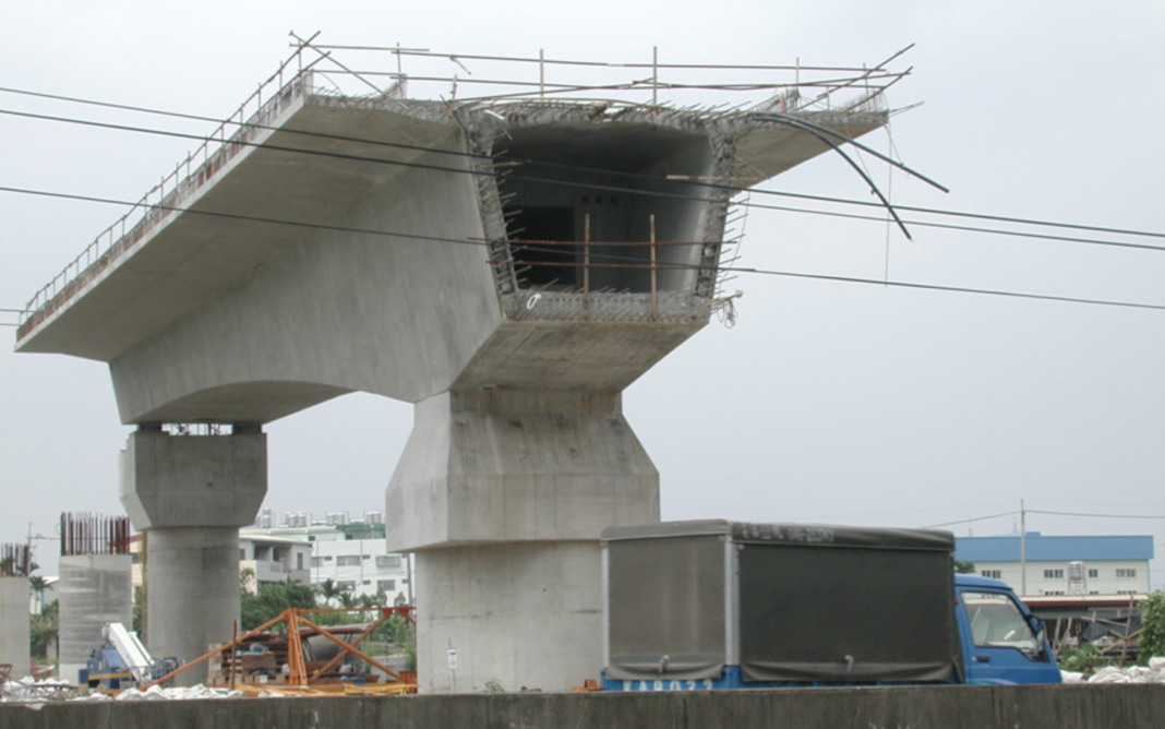 India installs heaviest girder for first bullet train
